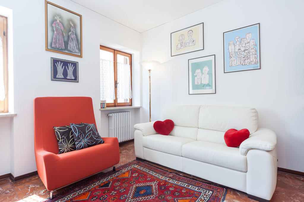 B&B Agli Scaligeri เวโรนา ภายนอก รูปภาพ